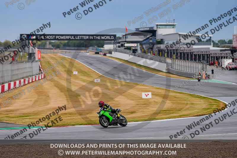 donington no limits trackday;donington park photographs;donington trackday photographs;no limits trackdays;peter wileman photography;trackday digital images;trackday photos